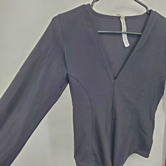 Free People Long Sleeve V Neck Bodysuit Women Size Small Petite Black - Picture 2 of 11